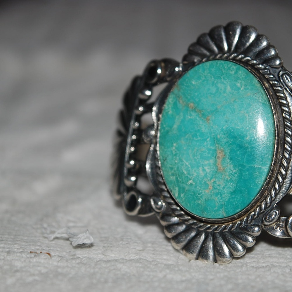 Native American cuff - Picture 2 of 8